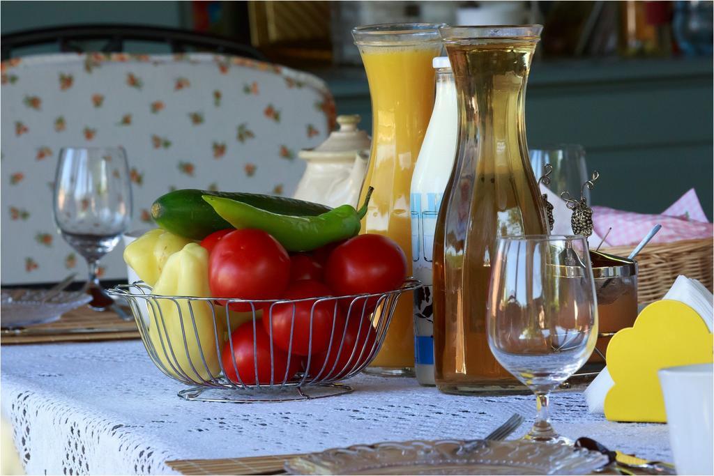 Hotel Fruktarium Vendeghaz Trizs Zewnętrze zdjęcie