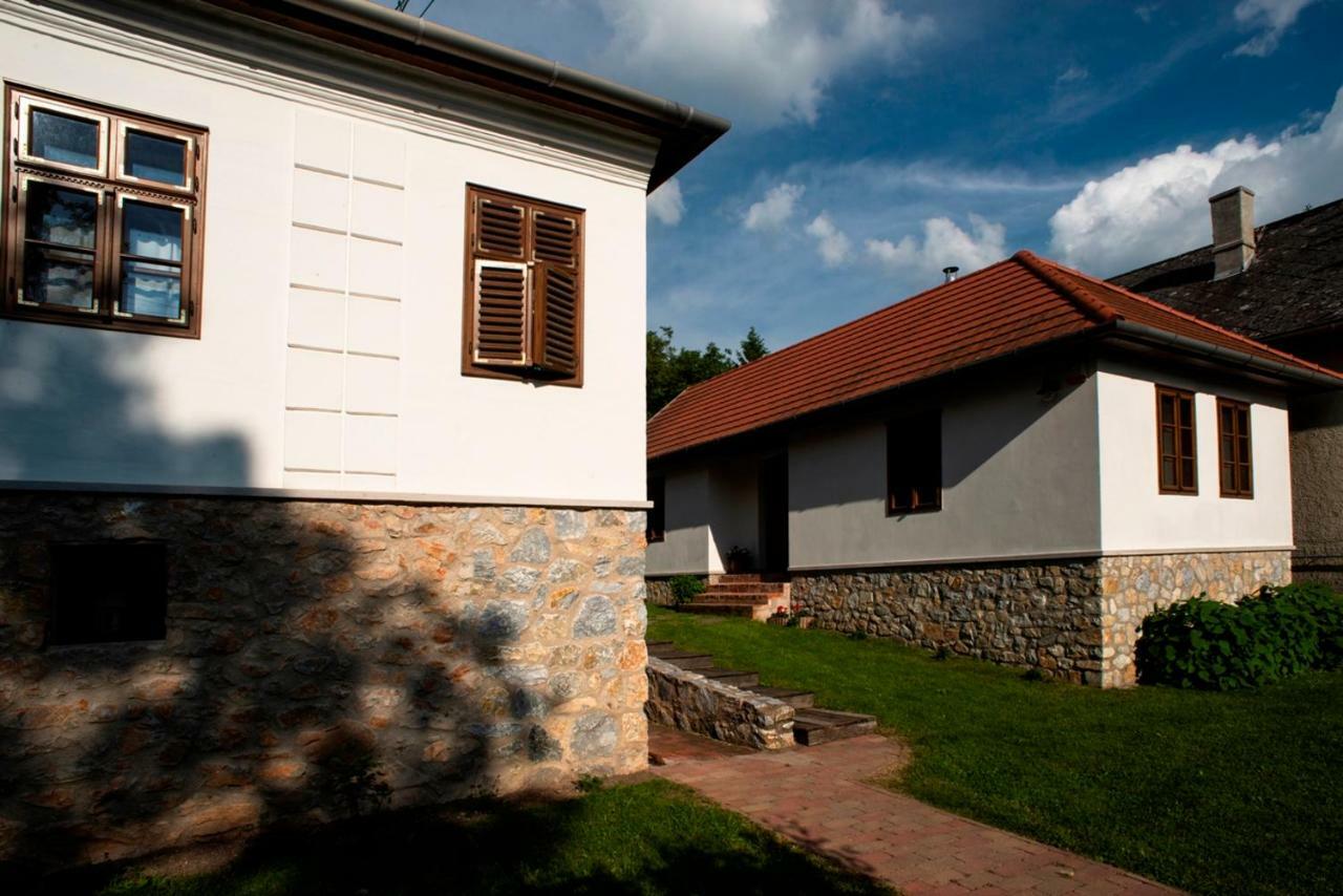 Hotel Fruktarium Vendeghaz Trizs Zewnętrze zdjęcie